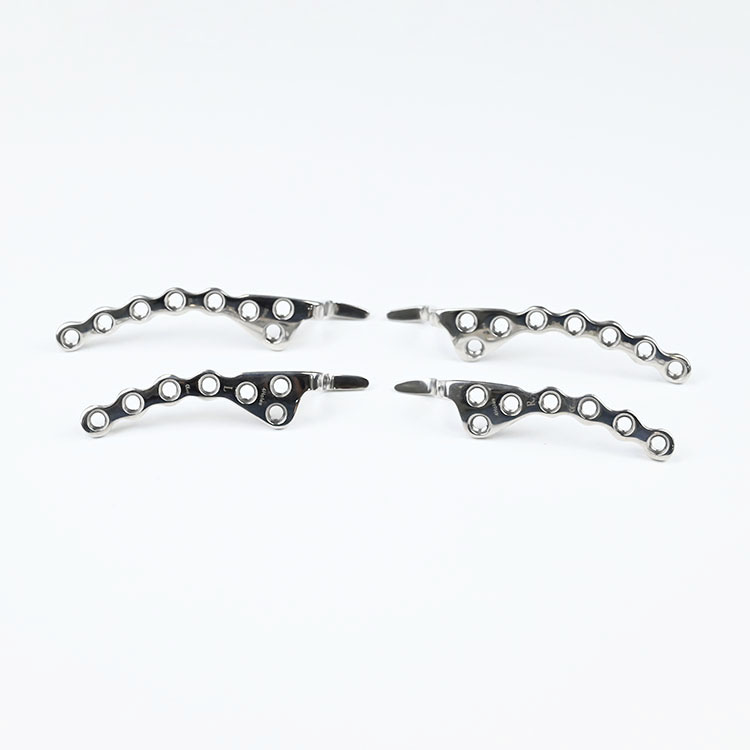 Clavicle Claw Plate